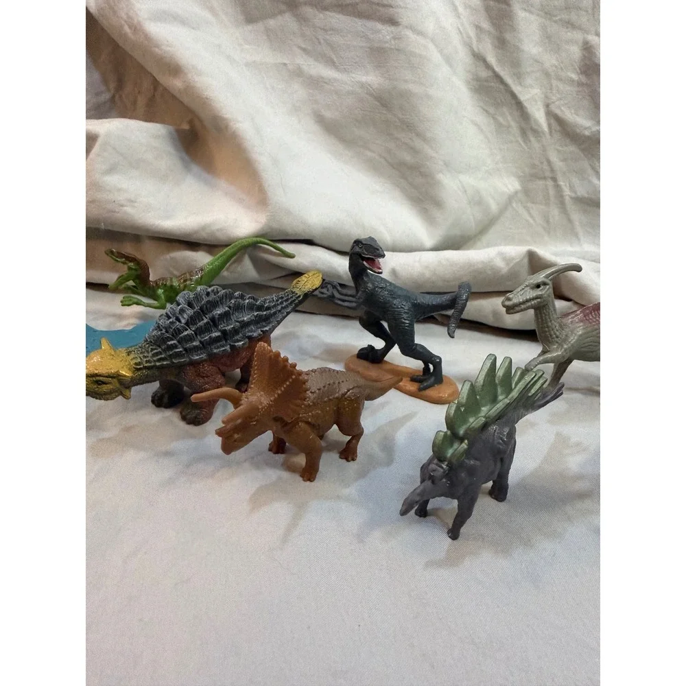 Assorted Dinosaur Action Figure Toy Lot 8 Piece Set Triceratops Stegosaurus